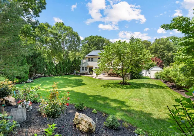 Photo 3 of Sale Pending at 35 Pine Ridge Dr, Smithtown, NY 11787 | MLS# 1030904 | Listing updated on 2026-08-12