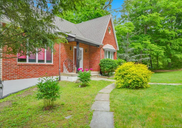 Photo 3 of Single family home for sale at 54 Bowe Ln, Beekman, NY 12540 | MLS# 1030911 | Listing updated on 2026-10-02