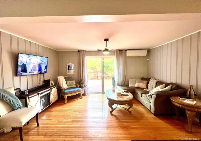 Photo 4 of Single family home for sale at 21 Woodycrest Trl, Monroe, NY 10950 | MLS# 1030916 | Listing updated on 2026-08-01