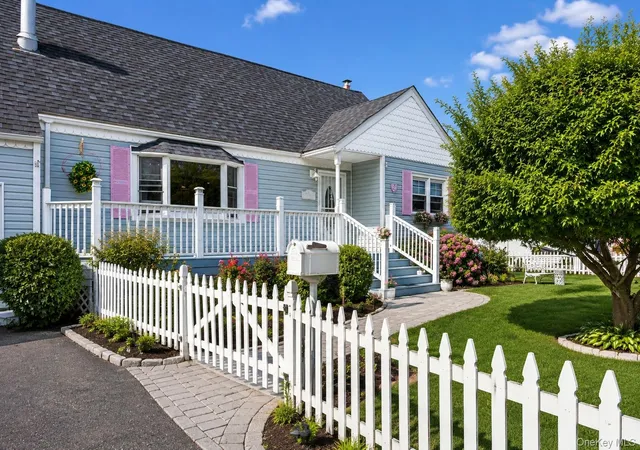 1st image of 84 Barnum St, West Babylon, NY 11704 | MLS# 1030918