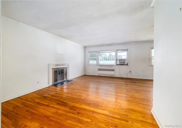 Photo 4 of Sale Pending at 296 N Long Beach Rd, Hempstead, NY 11570 | MLS# 1030919 | Listing updated on 2026-08-14