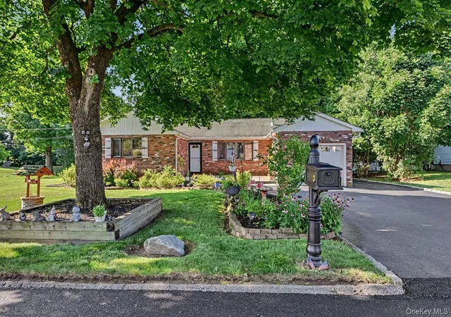 Photo 2 of Sale Pending at 21 Clematis Rd, Southeast, NY 10509 | MLS# 1030928 | Listing updated on 2026-08-20