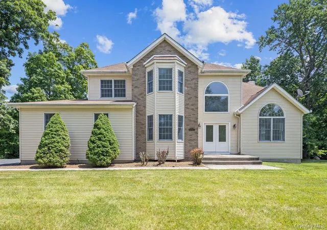 2nd image of 5 Lea Ct, Ramapo, NY 10970 | MLS# 1030930