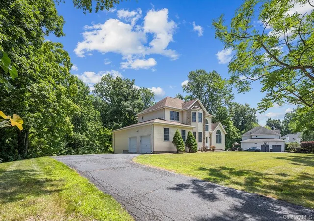 3rd image of 5 Lea Ct, Ramapo, NY 10970 | MLS# 1030930