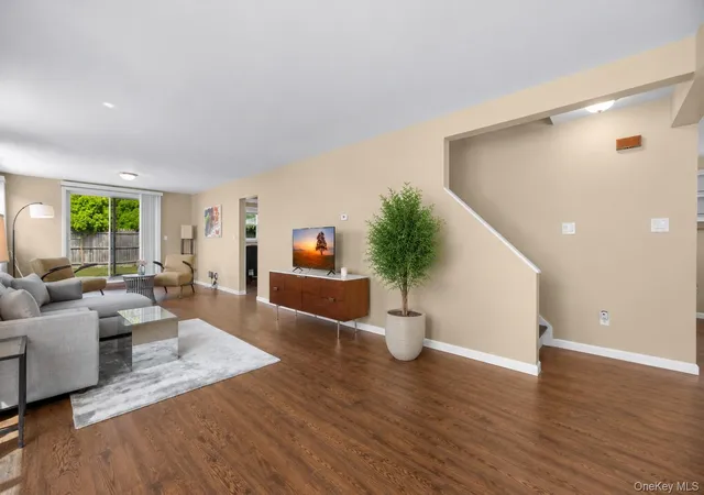 Photo 4 of Sale Pending at 394 Warwick Rd, Hempstead, NY 11554 | MLS# 1030948 | Listing updated on 2026-08-21