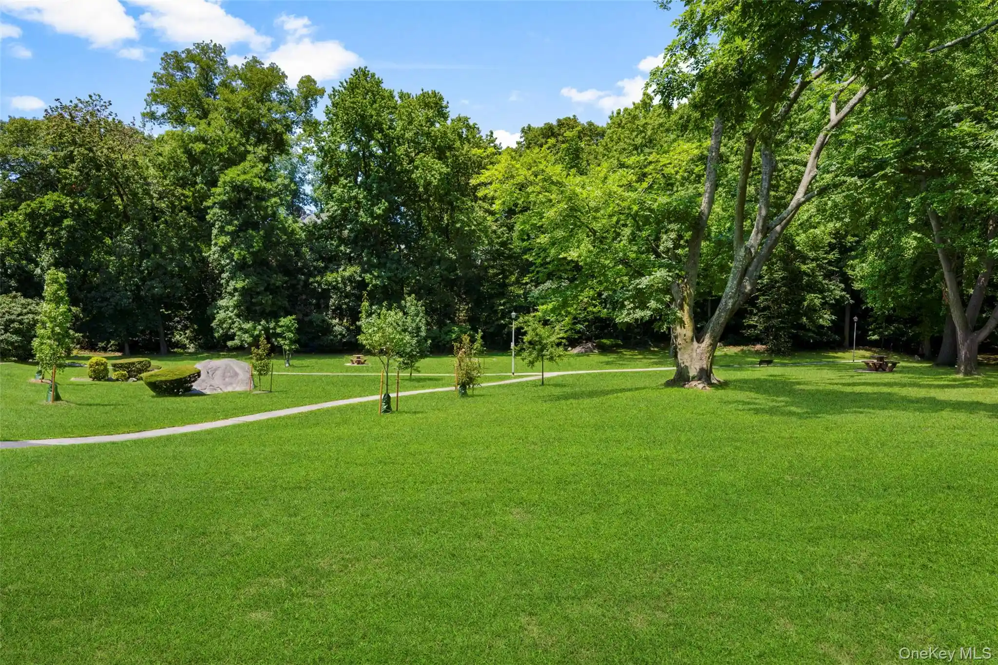 Listing Photo 26 - Condo for sale in 16 N Chatsworth Ave located at 16 N Chatsworth Ave, Mamaroneck, NY 10543 - Unit #606