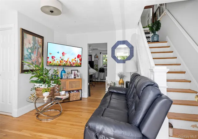 Photo 2 of Single family home for sale at 194 Woodfield Rd, Hempstead, NY 11552 | MLS# 1030969 | Listing updated on 2026-08-29