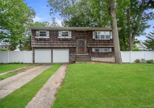 Photo 1 of Sale Pending at 8 Rodney Ave, Islip, NY 11752 | MLS# 1030978 | Listing updated on 2026-09-01
