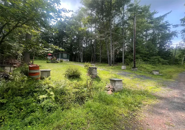 Photo 2 of Manufactured home for sale at 101 Lake Country Ln, Tusten, NY 12764 | MLS# 1030979 | Listing updated on 2026-08-19