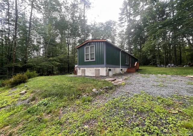 Photo 4 of Manufactured home for sale at 101 Lake Country Ln, Tusten, NY 12764 | MLS# 1030979 | Listing updated on 2026-08-19