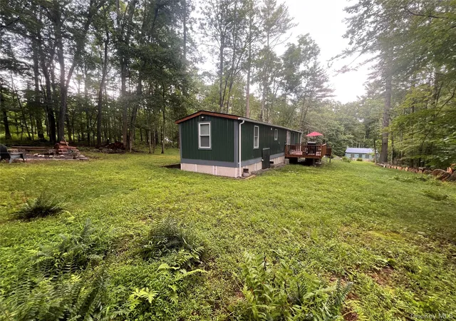 Photo 5 of Manufactured home for sale at 101 Lake Country Ln, Tusten, NY 12764 | MLS# 1030979 | Listing updated on 2026-08-19