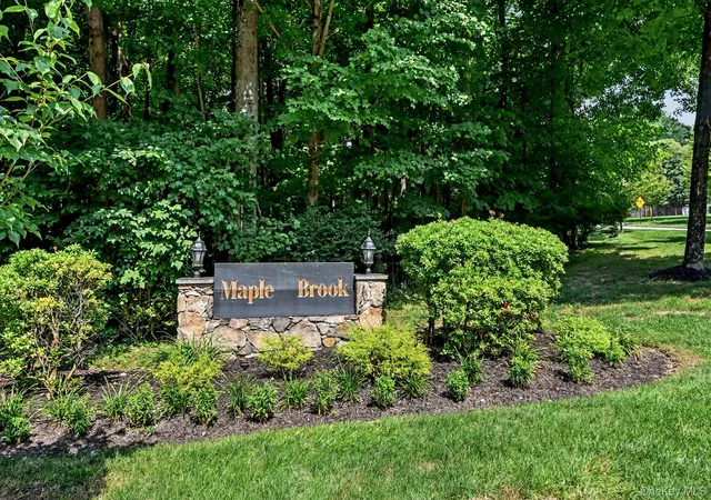 Photo 3 of Single family home for sale at 210 Sandpiper Ct #210, Yorktown, NY 10598 | MLS# 1030986 | Listing updated on 2026-08-09