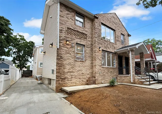 Photo 3 of Multi family home for sale at 14320 182nd Place, New York, NY 11413 | MLS# 1030998 | Listing updated on 2026-08-23
