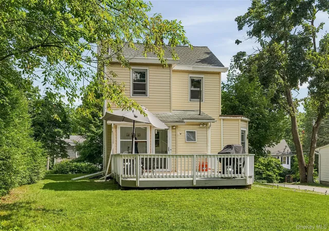 2nd image of 10 Park Ave, Woodbury, NY 10930 | MLS# 1031034