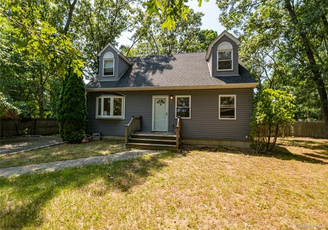 Photo 1 of Sale Pending at 252 Oxhead Rd, Brookhaven, NY 11720 | MLS# 1031038 | Listing updated on 2026-09-22