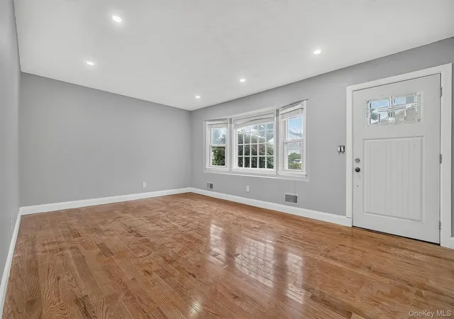 3rd image of 9 Alan Rd #9, Ramapo, NY 10977 | MLS# 1031058