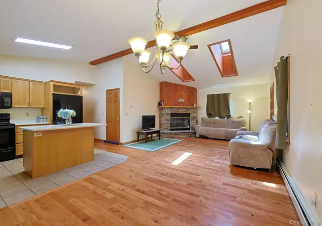 Photo 5 of Single family home for sale at 27 Elbert Rd, Mamakating, NY 12790 | MLS# 1031067 | Listing updated on 2026-09-02