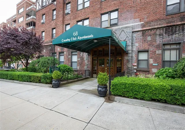 Photo 1 of Sale Pending at 68 E Hartsdale Ave #5D, Greenburgh, NY 10530 | MLS# 1031069 | Listing updated on 2026-08-25
