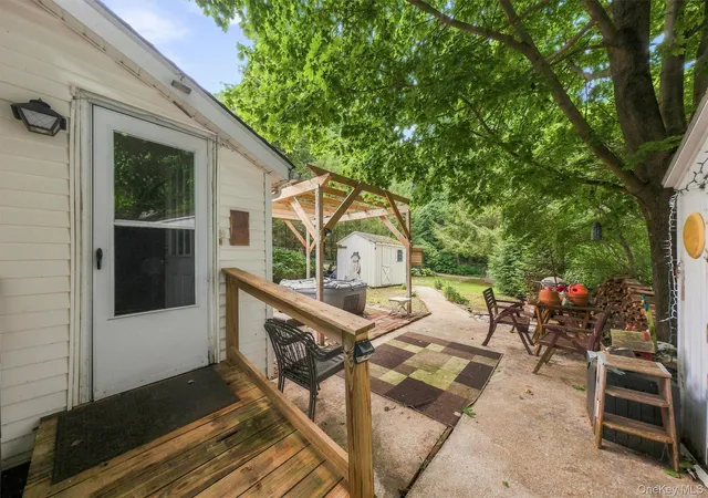 Photo 3 of Single family home for sale at 1555 Route 292, Pawling, NY 12531 | MLS# 1031078 | Listing updated on 2026-08-19