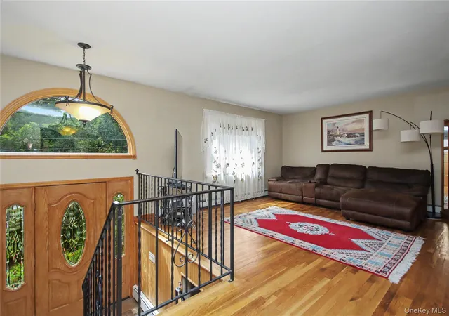 Photo 3 of Sale Pending at 17 Scotsdale Rd, Kent, NY 10512 | MLS# 1031081 | Listing updated on 2026-09-30