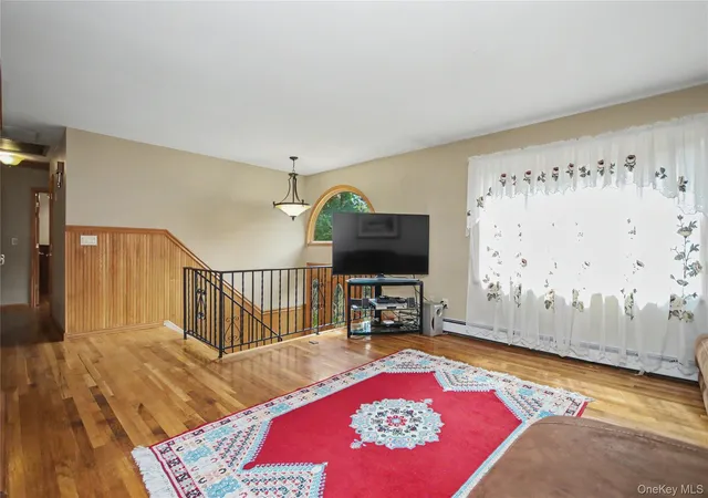 Photo 4 of Sale Pending at 17 Scotsdale Rd, Kent, NY 10512 | MLS# 1031081 | Listing updated on 2026-09-30