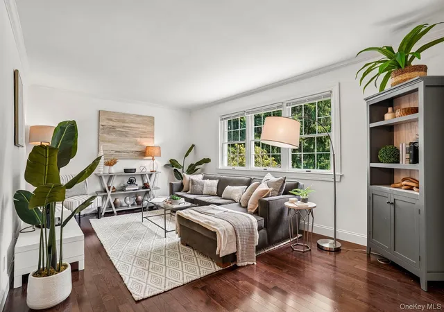 Photo 5 of Sale Pending at 600 Bedford Rd #9, Mount Pleasant, NY 10570 | MLS# 1031099 | Listing updated on 2026-08-19
