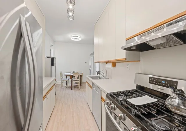 Photo 3 of House for sale at 7119 Shore Rd #6H, New York, NY 11209 | MLS# 1031104 | Listing updated on 2026-07-28
