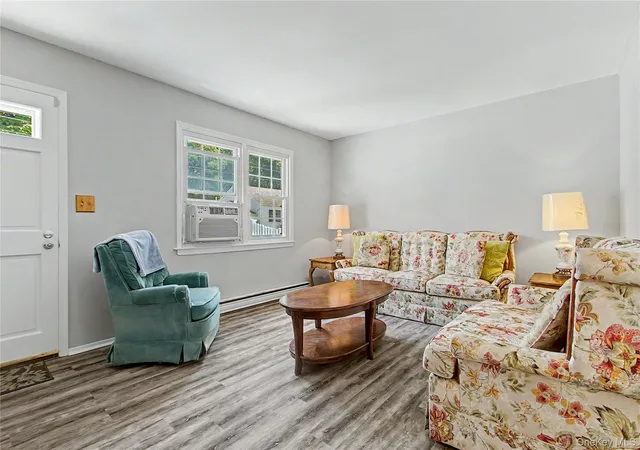5th image of 38 Seely St, Montgomery, NY 12586 | MLS# 1031105