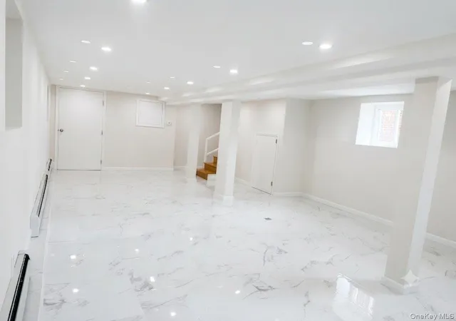 7th image of 2431 Deerfield Rd, New York, NY 11691 | MLS# 1031117