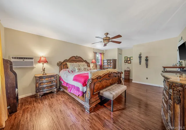 Photo 3 of Sale Pending at 10 Turnpike Blvd, Brookhaven, NY 11953 | MLS# 1031128 | Listing updated on 2026-08-17