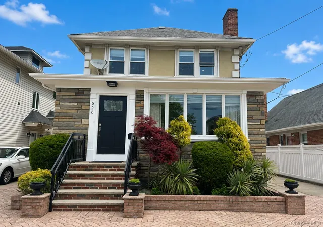 2nd image of 526 Beach 132nd St, New York, NY 11694 | MLS# 1031132