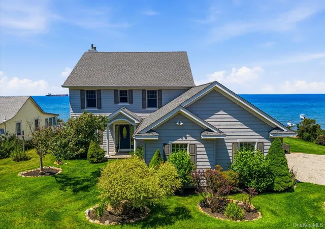 1st image of 900 Sound Shore Rd, Riverhead, NY 11947 | MLS# 1031134