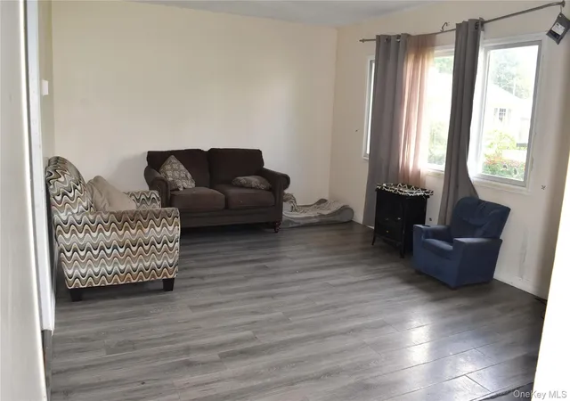 Photo 3 of Single family home for sale at 14 Perry Rd, Cornwall, NY 12518 | MLS# 1031168 | Listing updated on 2026-08-25