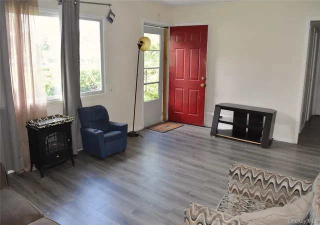 Photo 3 of Single family home for sale at 14 Perry Rd, Cornwall, NY 12518 | MLS# 1031168 | Listing updated on 2026-09-22