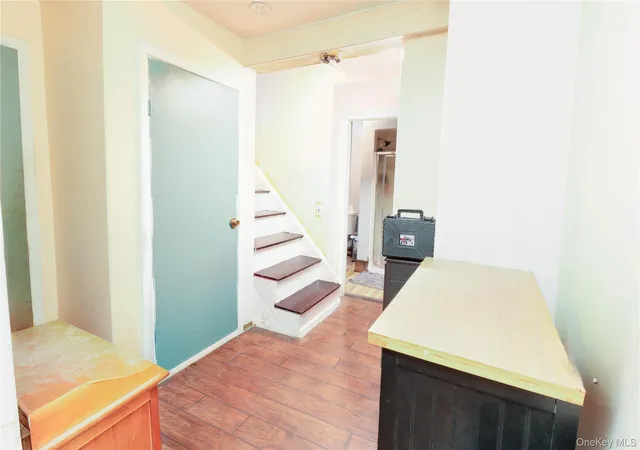 Photo 4 of Single family home for sale at 8 Parsons Ln, Middletown, NY 10940 | MLS# 1031169 | Listing updated on 2026-10-31