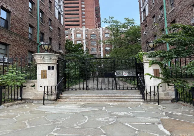 Photo 1 of Condo for sale at 3396 Wayne Ave #D43, New York, NY 10467 | MLS# 1031182 | Listing updated on 2026-08-11