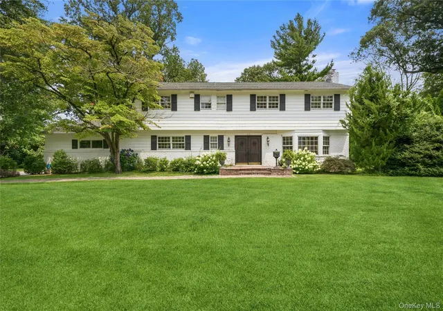 Photo 1 of Sale Pending at 50 Flamingo Rd, North Hempstead, NY 11576 | MLS# 1031201 | Listing updated on 2026-09-22