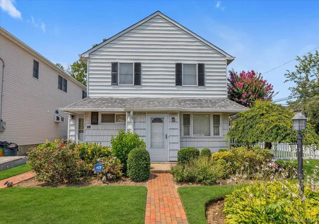 Single family home for sale at 810 Ibsen St, Hempstead, NY 11598 | MLS# 1031204