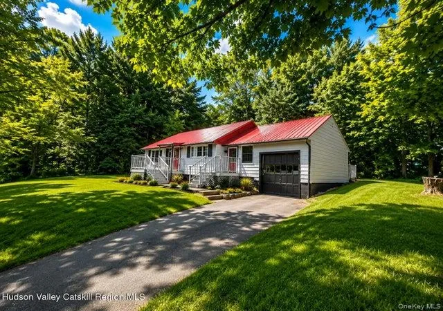 Photo 3 of Single family home for sale at 2 Bonnie Brae Ln, Olive, NY 12481 | MLS# 1031212 | Listing updated on 2026-08-11