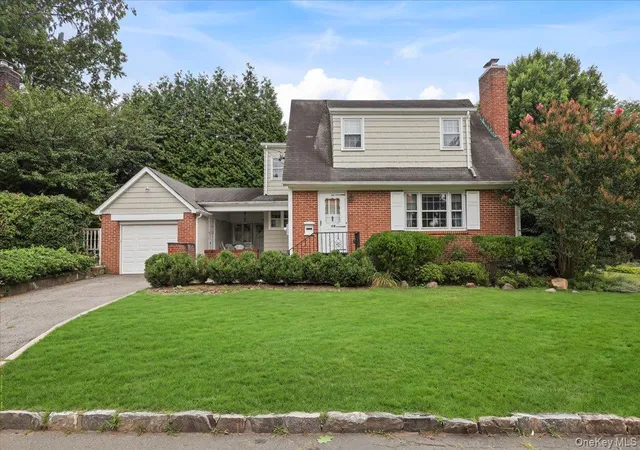 Photo 3 of Sale Pending at 128 Bell Rd, Eastchester, NY 10583 | MLS# 1031250 | Listing updated on 2026-08-14