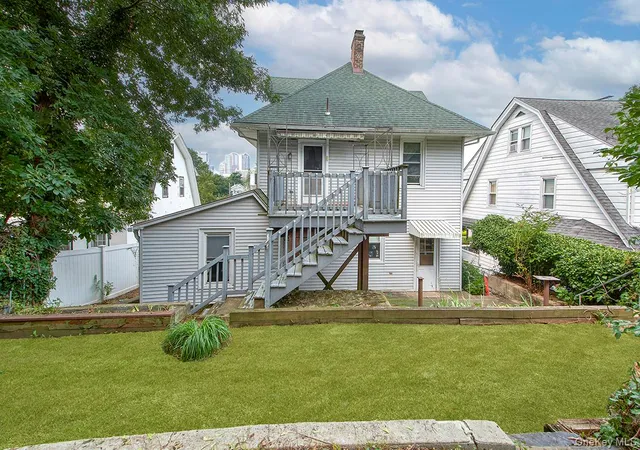 Photo 4 of House for sale at 45 Lispenard Ave, New Rochelle, NY 10801 | MLS# 1031274 | Listing updated on 2026-09-23