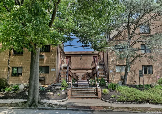 Listing Photo 2 - Condo for sale in building located at 50 Dekalb Ave, White Plains, NY 10605 - Unit #E10