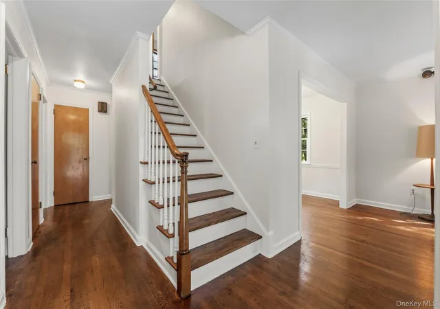 Photo 4 of Single family home for sale at 20 Bird Pl, White Plains, NY 10605 | MLS# 1031286 | Listing updated on 2026-09-05