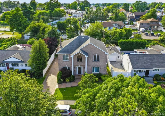 Photo 4 of Sale Pending at 696 Hewlett St, Hempstead, NY 11010 | MLS# 1031306 | Listing updated on 2026-08-26
