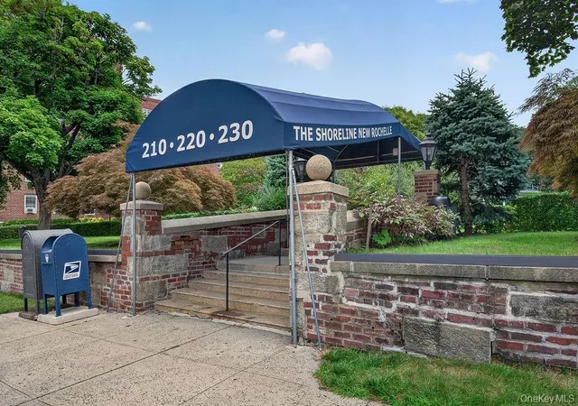 1st image of 210 Pelham Rd #2F, New Rochelle, NY 10805 | MLS# 1031312