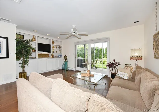Photo 2 of Sale Pending at 1 Anchorage Way #1108, Hempstead, NY 11520 | MLS# 1031321 | Listing updated on 2026-08-25