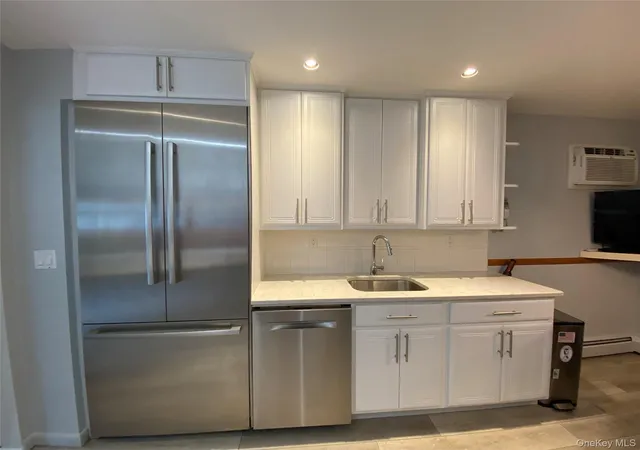 Photo 3 of Single family home for sale at 224 Center, Orangetown, NY 10965 | MLS# 1031324 | Listing updated on 2026-10-04