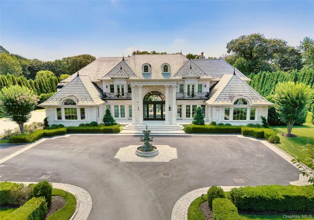 Photo 1 of Mansion for sale at 7 Covey Ct, Oyster Bay, NY 11545 | MLS# 1031340 | Listing updated on 2026-08-25