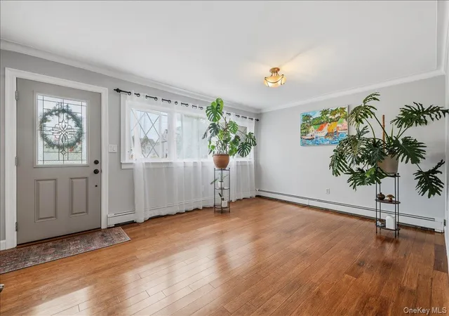 Photo 4 of Single family home for sale at 1042 Jefferson St, Hempstead, NY 11510 | MLS# 1031357 | Listing updated on 2026-10-10