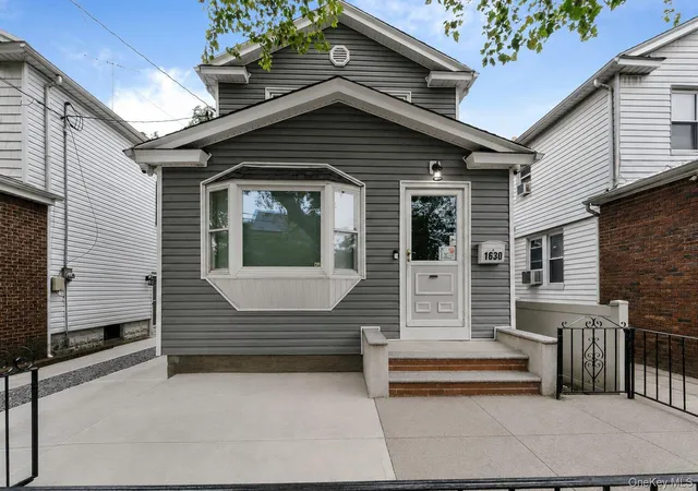 Photo 2 of Single family home for sale at 1630 E 52nd Street, New York, NY 11234 | MLS# 1031365 | Listing updated on 2026-10-21